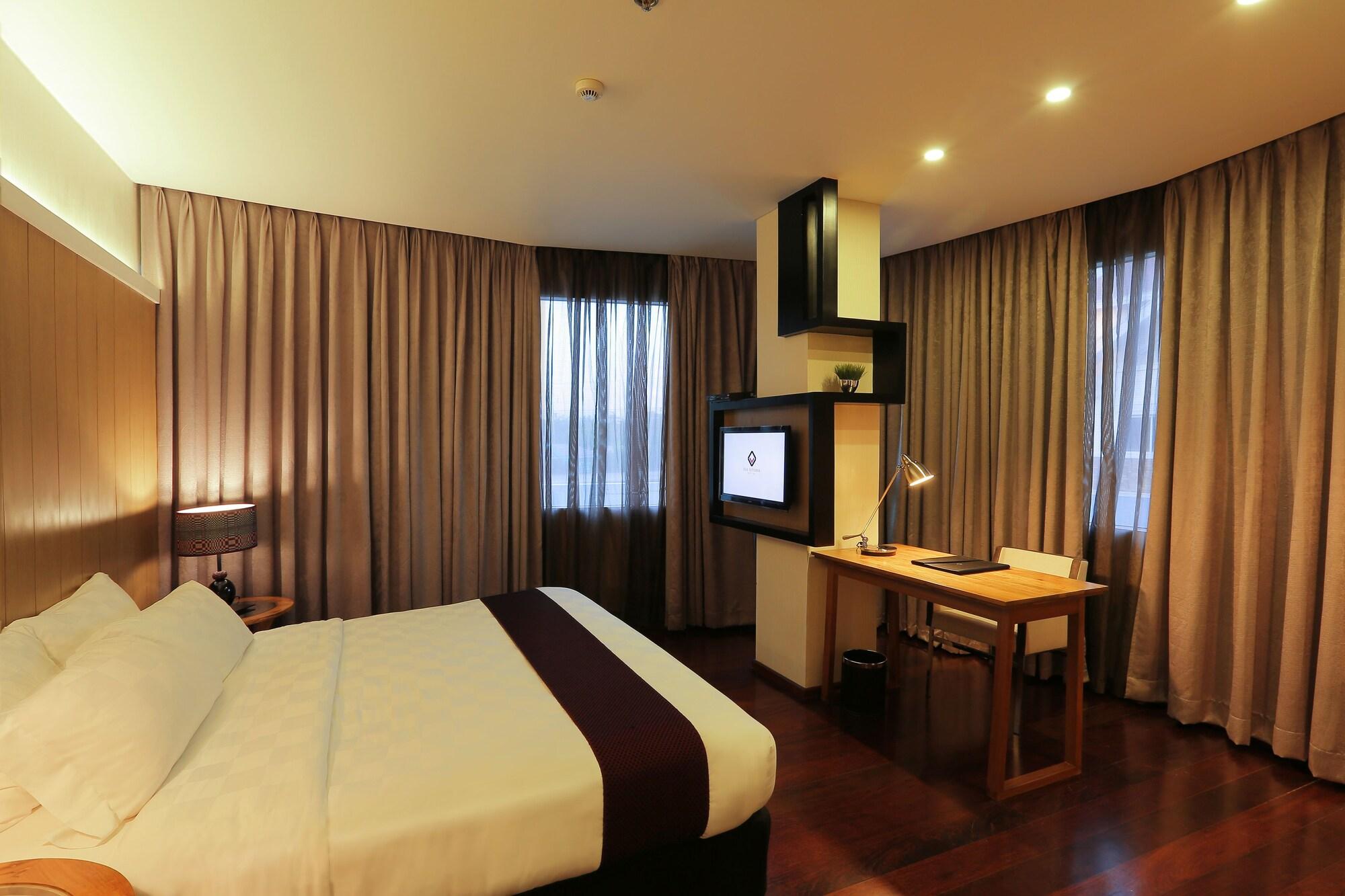 One Vittoria Hotel Vigan Exterior photo