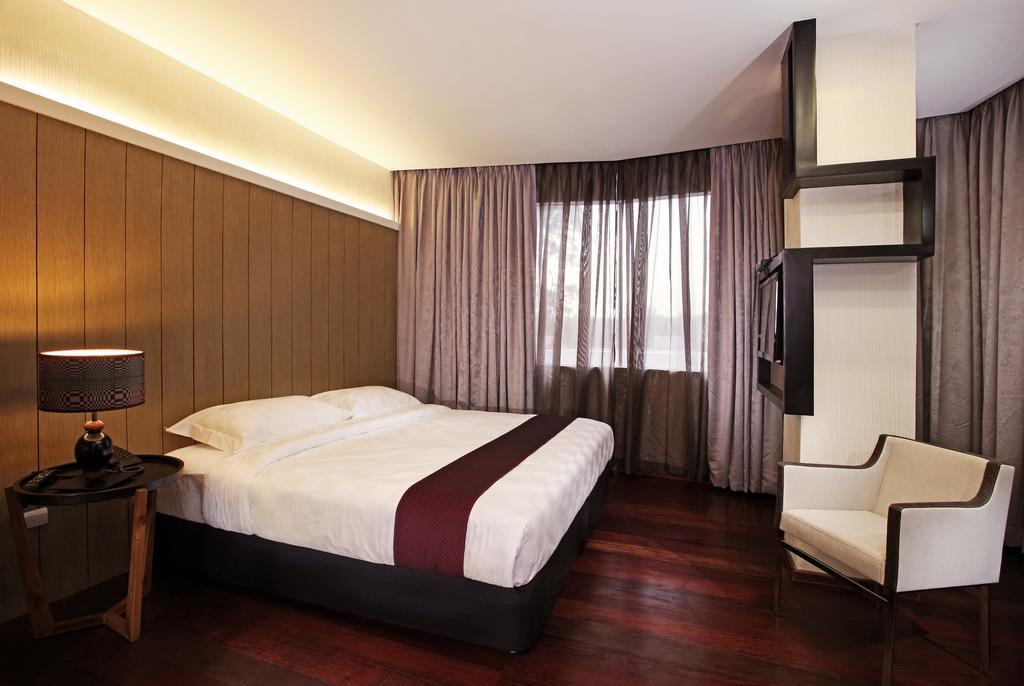 One Vittoria Hotel Vigan Room photo