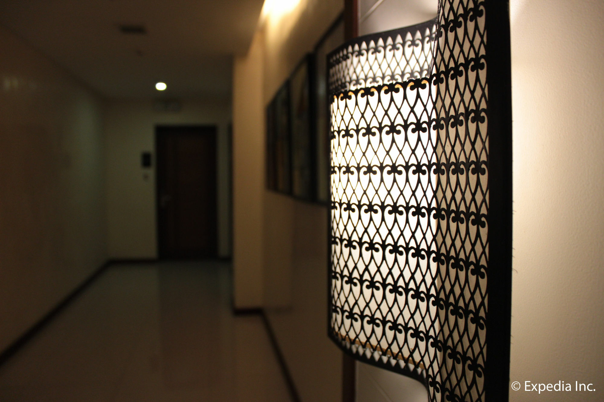 One Vittoria Hotel Vigan Exterior photo